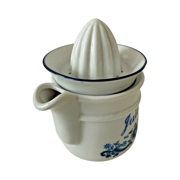 Small Vintage Juicer Ceramic Porcelain Blue White Teapot Spout Lemon Lime - Picture 2 of 11